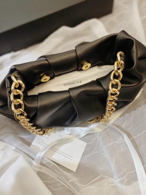 BOLSO DE MANO CHER